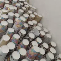 لیوان کاغذی