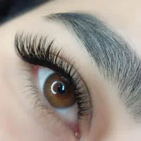 کاشت مژه در خرم