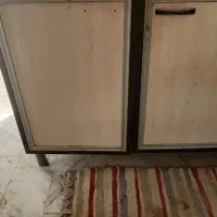 کابینت بدنه فلز