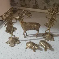 مجسمه برنجی