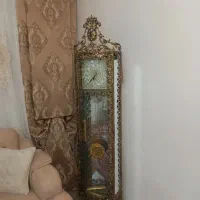 ساعت ایستاده برنز سنگین وزن