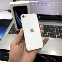 آیفون SE 2020