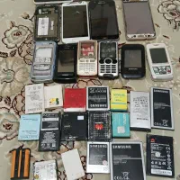 باسلام مقداری گوشی خراب باچندتا باطری  برای فروش