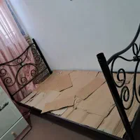 تخت خواب فلزی