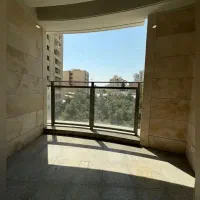 ۲۱۰ متری/ چهارباغ بالا/ نمای فاخر رومی/شمالی جنوبی|فروش آپارتمان|اصفهان, سعادت‌آباد|دیوار