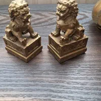 دو جفت شیر|کلکسیون اشیاء عتیقه|ابهر, |دیوار