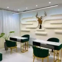 استخدام پرسنل ناخنکار