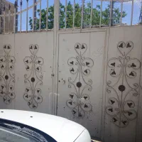 درب ورودی در حد نو سنگین وزن