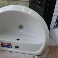 روشویی با پایه|لوازم سرویس بهداشتی|اصفهان, باغ فدک|دیوار