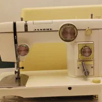 چرخ خیاطی ژانومه