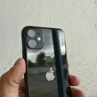 آیفون ۱۱ حافظه ۱۲۸ گیگ در حد نو بازنشده پلمپ