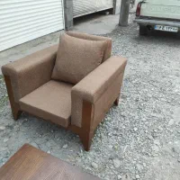 بازسازی و تعمیرات مبلمان و صندلی ناهار خوری