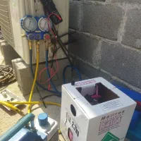 خدمات کولر اسپلیت و برق ساختمان/صنعتی