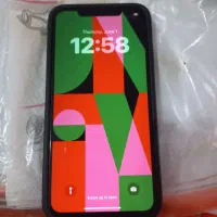 گوشی آیفون ۱۳ سفید باتری