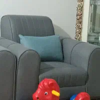 مبل هفت نفره نو|مبلمان خانگی و میز عسلی|قرچک, مجتمع مسکونی طبیعت|دیوار