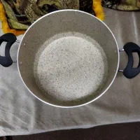 دو عدد قابلمه در حدنو|ظروف پخت‌وپز|پاکدشت, پاکدشت (مامازند)|دیوار