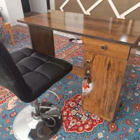 میز نو و صندلی جک دار در حد نو صدرا