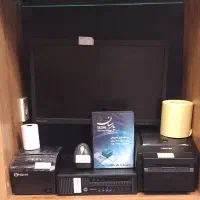 تجهیزات فروشگاهی پارسیان پوشاک هایپر