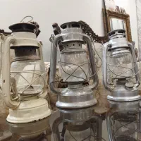 فانوس قدیمی و چراغ نفتی گردسوز.|صنایع دستی و سایر لوازم تزئینی|محمدشهر, محمدشهر|دیوار