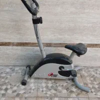 دوچرخه ثابت