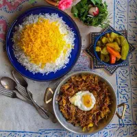 تهیه غذای اردبیلی (پیچاق قیمه)