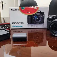 دوربین کانن 70D + لنز 18-135 STM تمیز و کم کارکرد