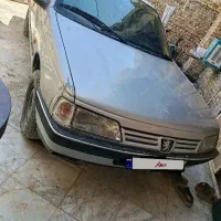 پژو 405 بی رنگ