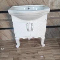 کابین های پایه دار|لوازم سرویس بهداشتی|شهریار, شهریار|دیوار