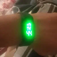 یک عدد ساعت دیجیتالی اسکمی و2-ساعت انالوک|ساعت|تهران, گیشا|دیوار