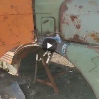 اتاق جلوی بنز دهتن