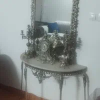 آینه و شمعدان|آینه|کن, |دیوار