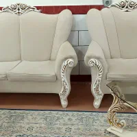 مبل ۷ نفره سفید با ۳ تا عسلی