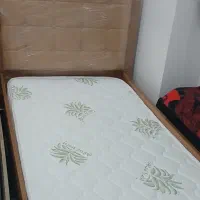 تخت یک نفره