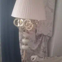 اباژورایستاده