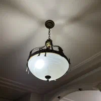 لوستر هشت شاخه و یک دیوارکوب و تکشاخه آشپزخانهای|لوستر و چراغ آویز|شیراز, رازی|دیوار