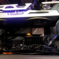 RX 6600 XT Nitro+ Sapphre|قطعات و لوازم جانبی رایانه|گرمی, |دیوار