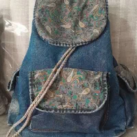 کیف سالم و مرتب دو عدد یکی ۲۰۰ یکی ۱۰۰|کیف، کفش، کمربند|نیشابور, رحمت آباد|دیوار