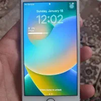 آیفون ۸ رنگ گلد