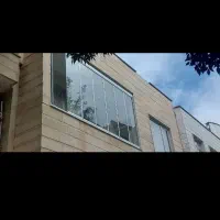 تهیه نصب وتعمیر انواع شیشه سکوریت وپنجره یوپی وی س|خدمات پیشه و مهارت|اردبیل, |دیوار