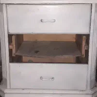 میز پاتختی سه کشو