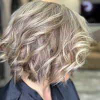 رنگ و لایت|خدمات آرایشگری و زیبایی|تهران, امام زاده عبدالله|دیوار