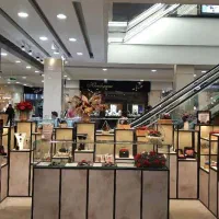 فروشنده فروشگاهی، پاره وقت، خانم|استخدام بازاریابی و فروش|تهران, نیاوران|دیوار