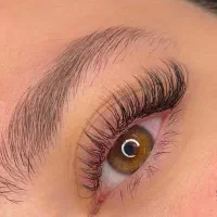 اکستنشن مژه با بهترین متریال|خدمات آرایشگری و زیبایی|قم, صدوق|دیوار