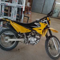 تریل 200سی سی|موتورسیکلت|بافق, |دیوار