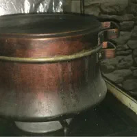 دیگه مسی ظرف مینا بشقاب دیواری|ظروف سرو و پذیرایی|اصفهان, بهارستان|دیوار