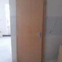 درب اتاق و درب کمد