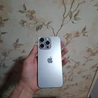 اپل iPhone 15 Pro Max با حافظهٔ ۲۵۶ گیگابایت
