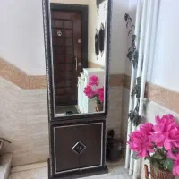 جاکفشی و لباسی