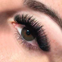 اکستنشن مژه و لیفت ابرو مژه با تخفیفات ویژه
