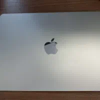 مک بوک air m3